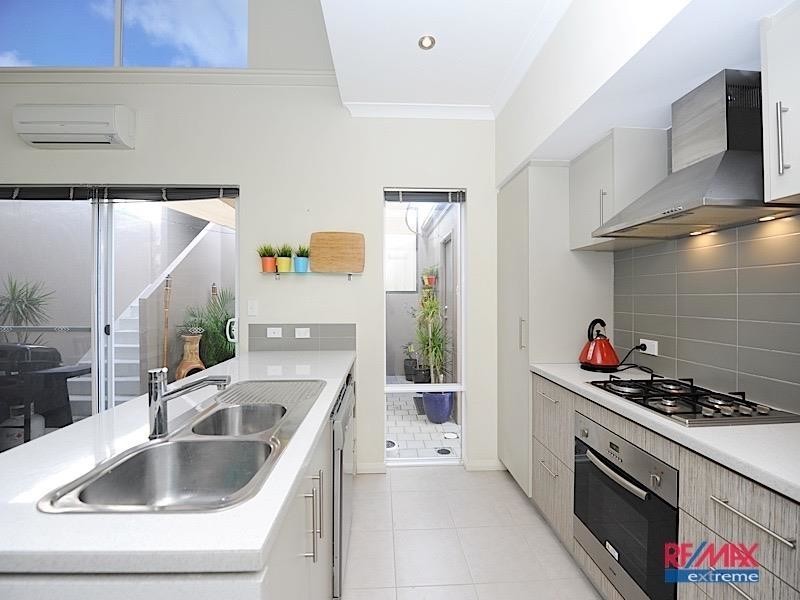 181 Celebration Boulevard, Clarkson WA 6030