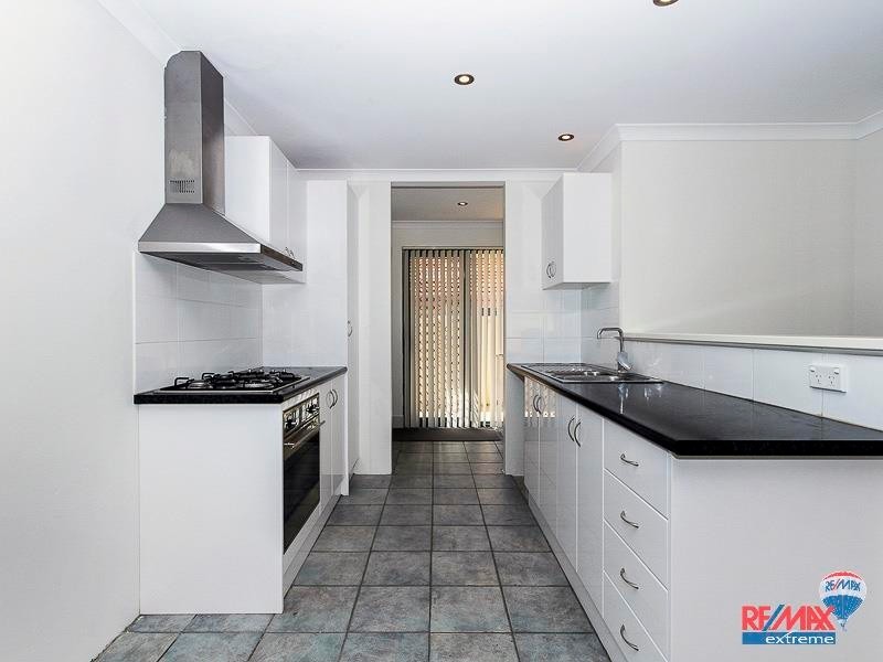 16 Hemmings Close, Clarkson WA 6030