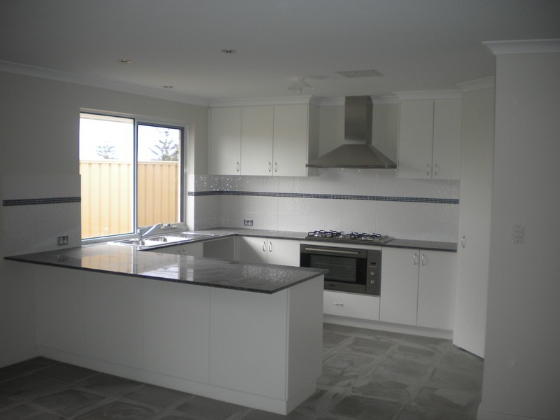 38 Brampton Avenue, Butler WA 6036