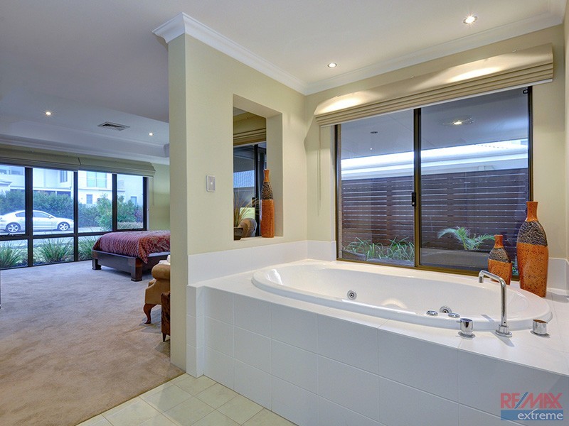 20 Kianga Crescent, Burns Beach WA 6028