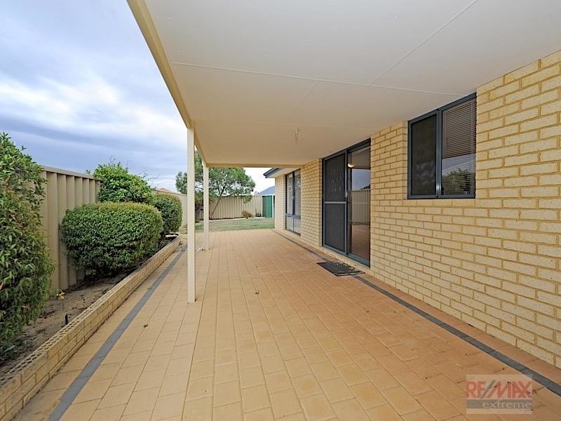 15 Shropshire Crescent, Butler WA 6036