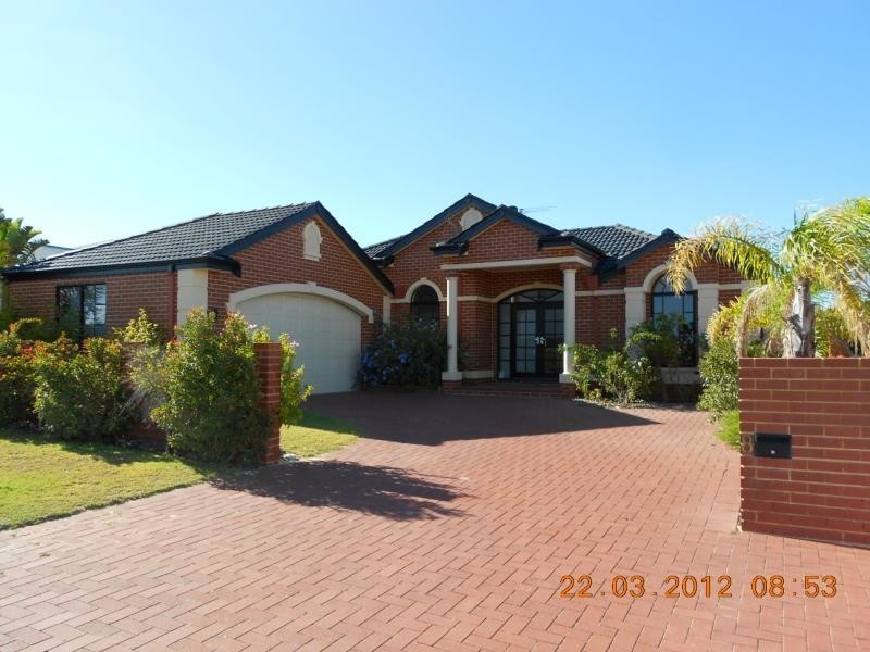 8 Bream Way, Yanchep WA 6035