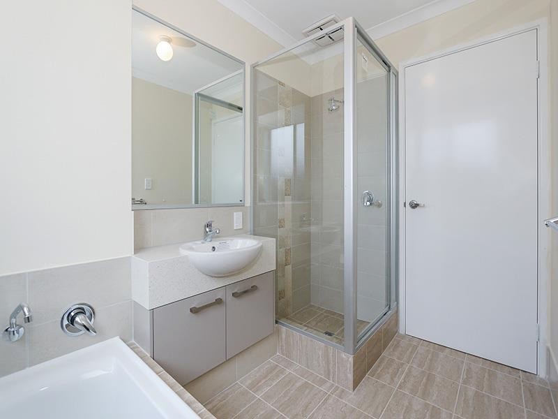 10 Scripta Way, Jindalee WA 6036