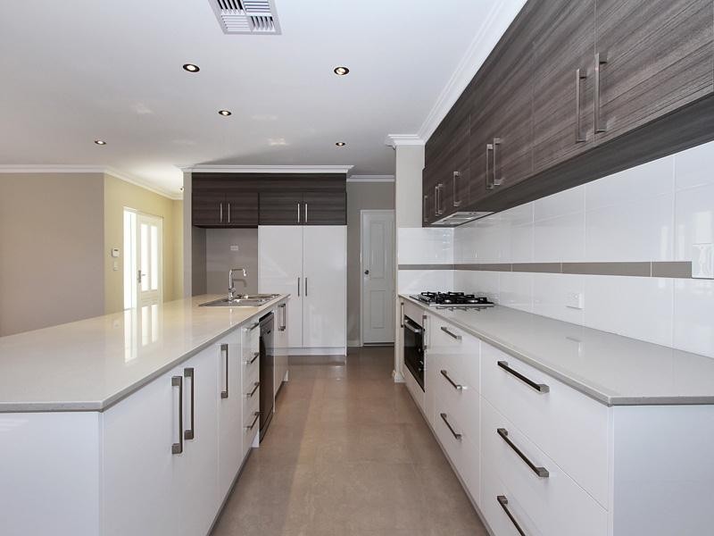 7/49 Discovery Circuit, Iluka WA 6028