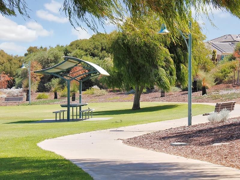 7/49 Discovery Circuit, Iluka WA 6028