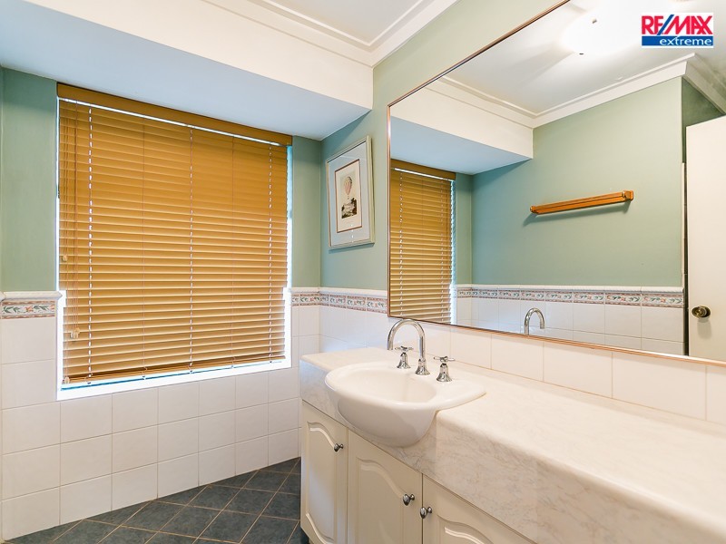 81 Poseidon Road, Heathridge WA 6027