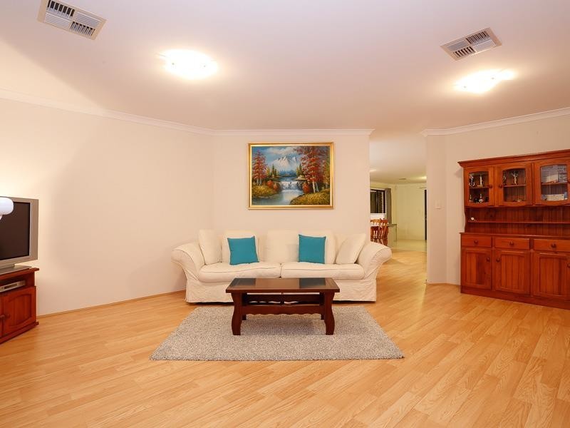 10 Maryport Way Butler, Butler WA 6036