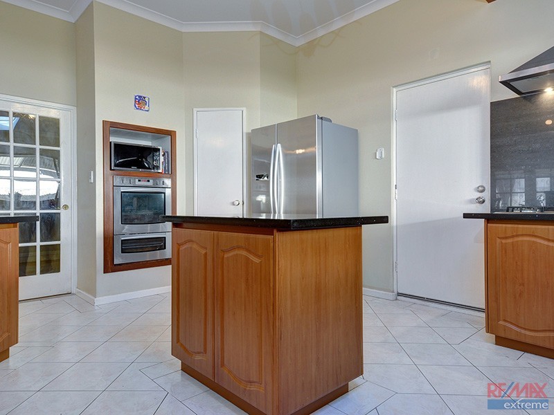 162 Kinross Drive, Kinross WA 6028