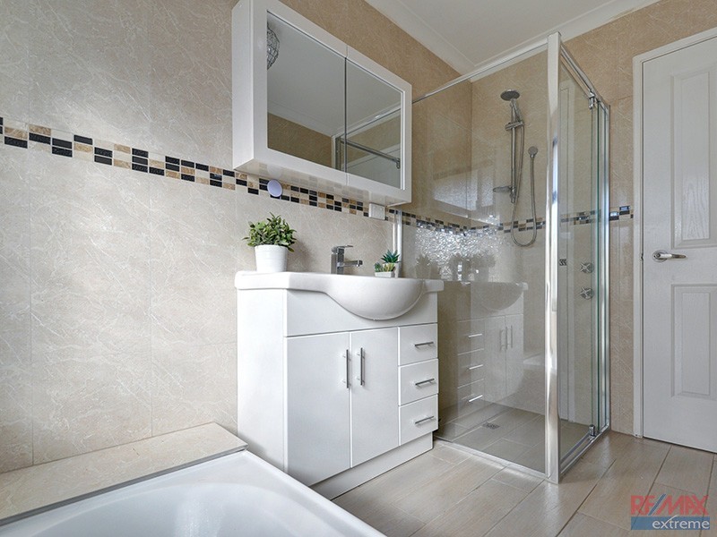 162 Kinross Drive, Kinross WA 6028