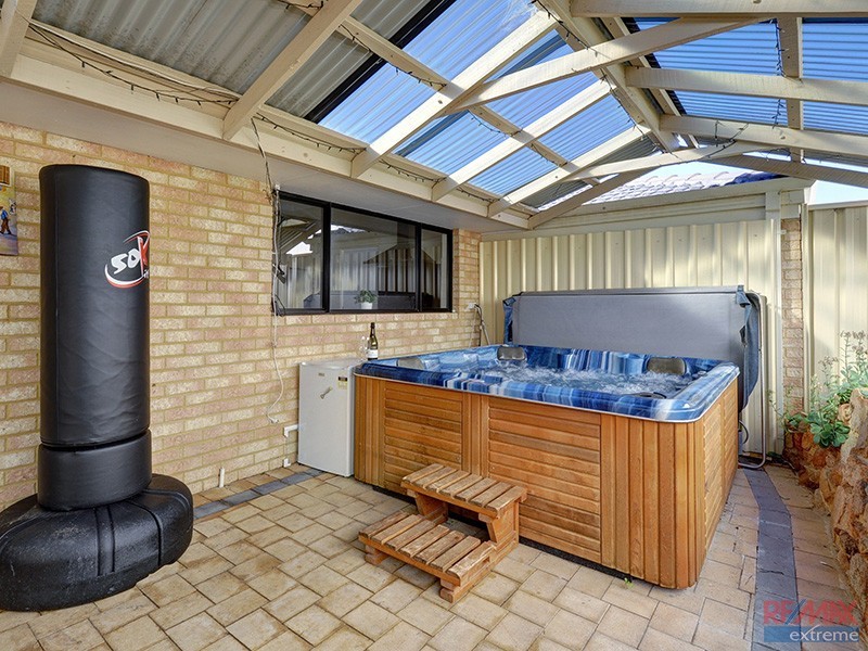 162 Kinross Drive, Kinross WA 6028