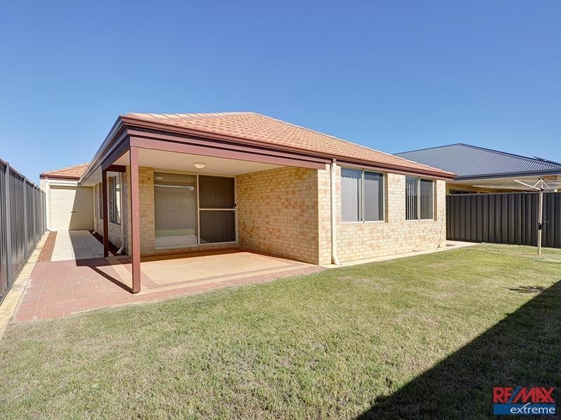 34 Montane Turn, Banksia Grove WA 6031