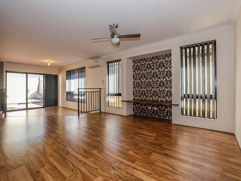 11 Fairgrounds Parkway, Alkimos WA 6038