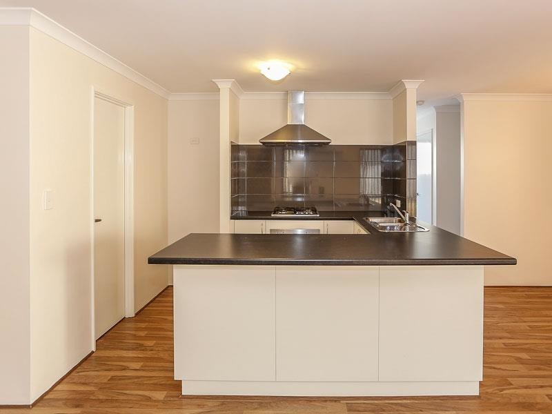 11 Fairgrounds Parkway, Alkimos WA 6038