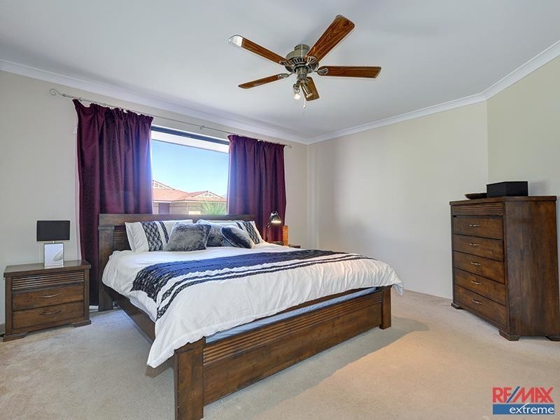 52 Tandara Fairway, Tapping WA 6065