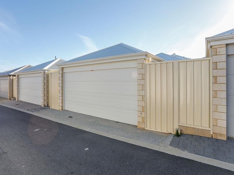 12 Uppingham Way, Butler WA 6036