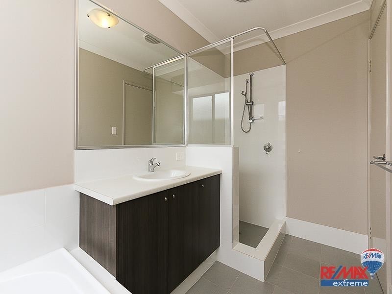 5 Zenith Way, Alkimos WA 6038