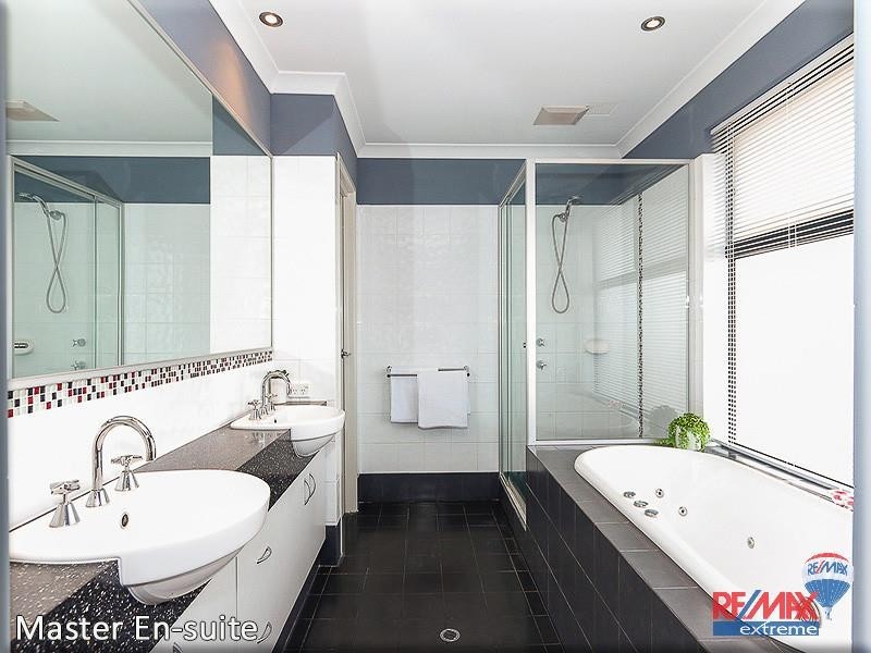 42 Topsail Loop, Alkimos WA 6038