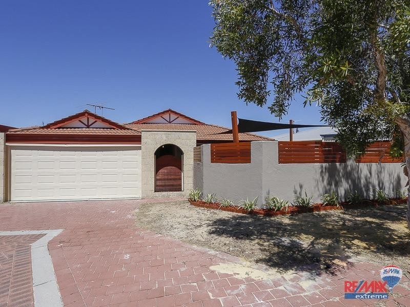 12 Quintal Court, Quinns Rocks WA 6030