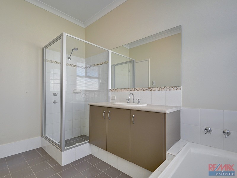 6 Denham Way, Ridgewood WA 6030