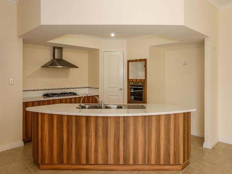 19 Myrlea Trail, Alkimos WA 6038