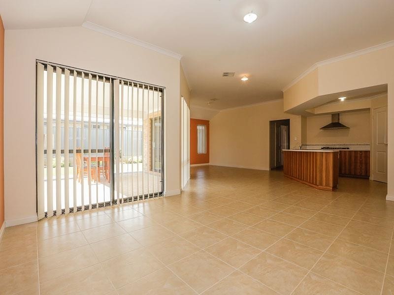 19 Myrlea Trail, Alkimos WA 6038