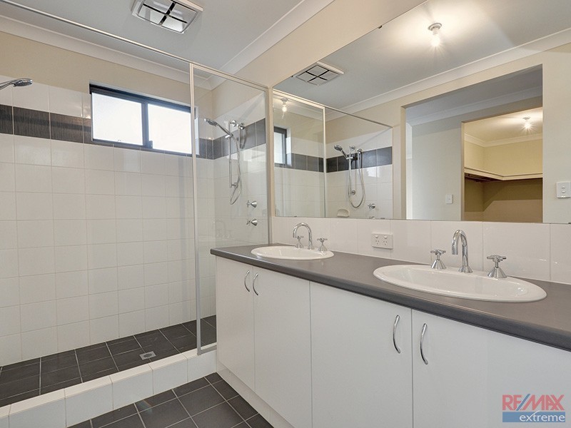 6 Minoan Way, Alkimos WA 6038