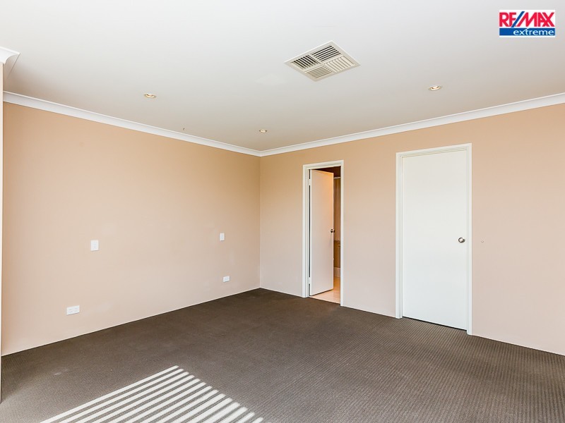 8 Fedamore Approach, Ridgewood WA 6030