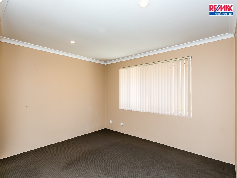 8 Fedamore Approach, Ridgewood WA 6030