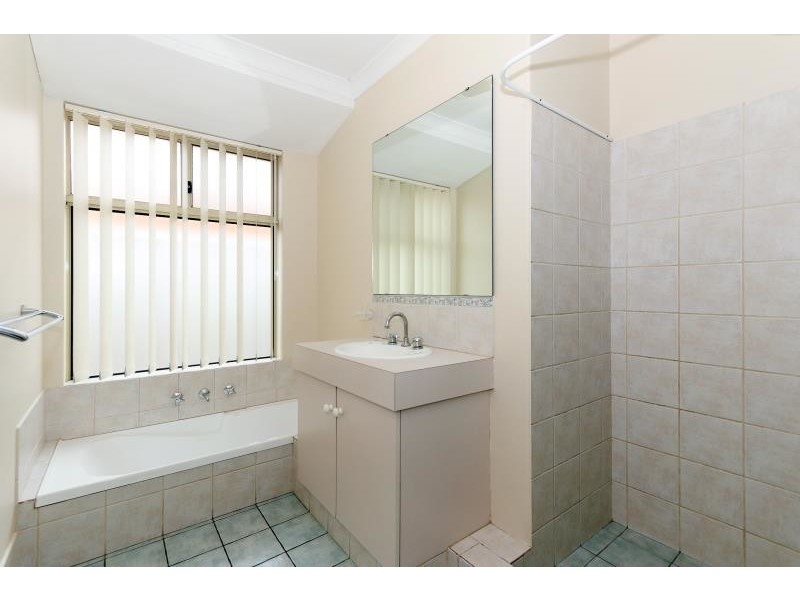 8 Shalimar Rise, Currambine WA 6028