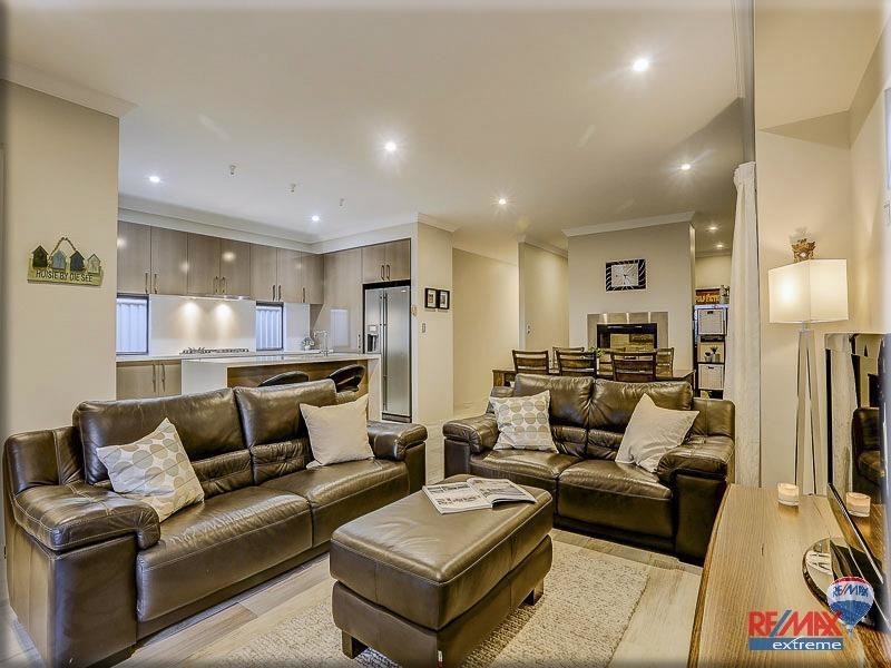 37 Comito Bend, Alkimos WA 6038