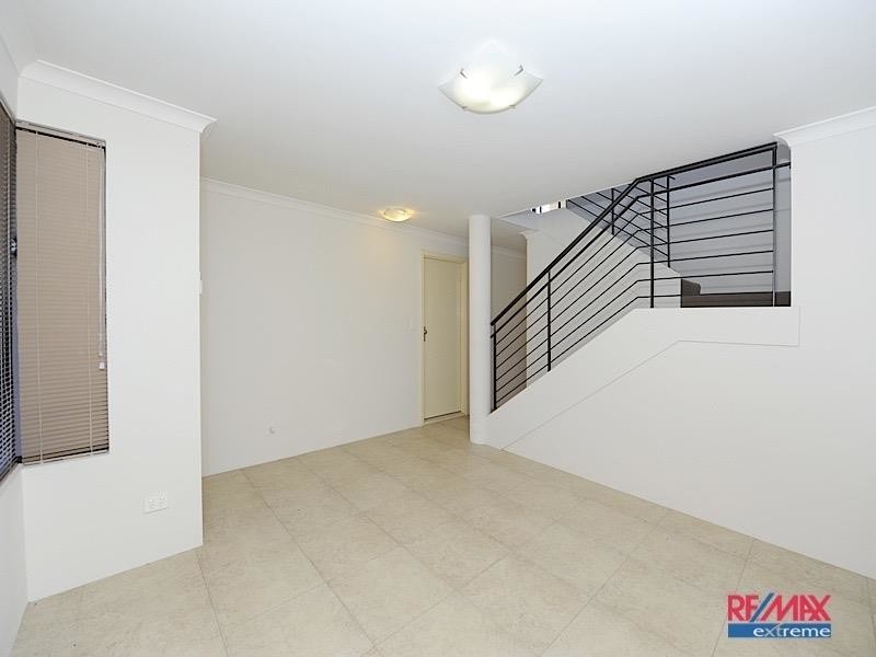 38 Masthead Close, Jindalee WA 6036