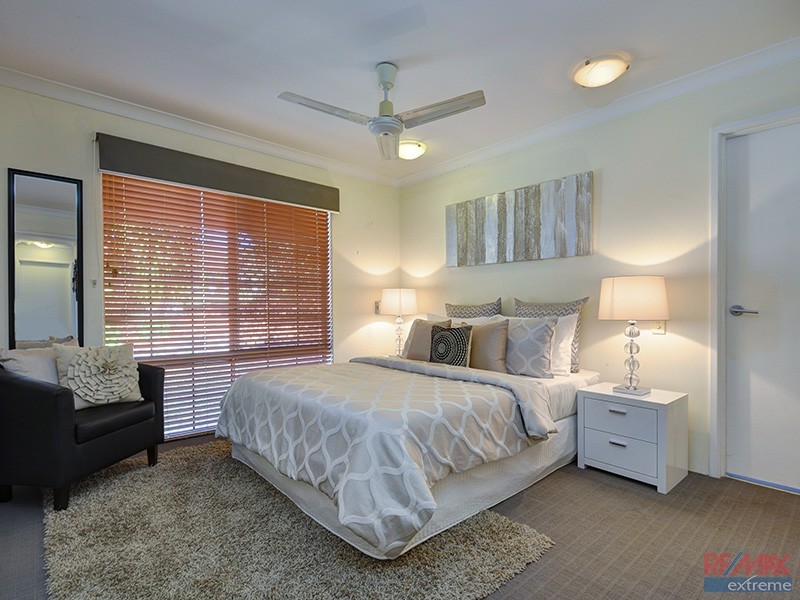 9 Shannon Close, Woodvale WA 6026