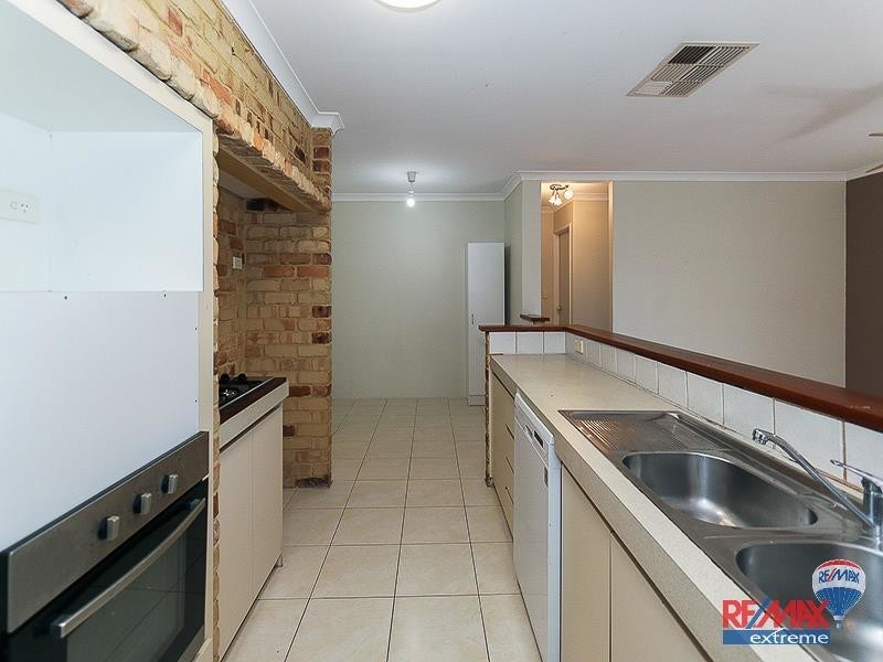 28 Carberry Square, Clarkson WA 6030