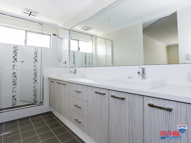 32 Chesham Rise, Alkimos WA 6038