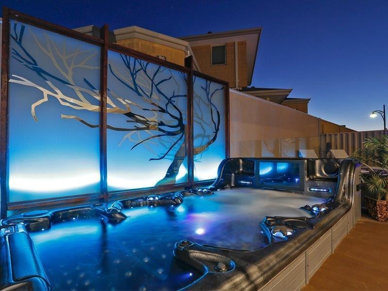 469 Burns Beach Road, Iluka WA 6028