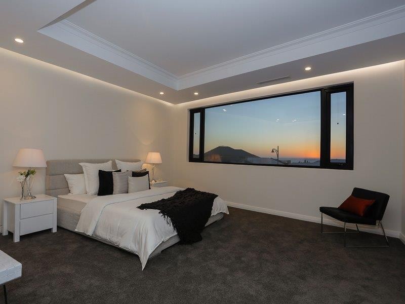 469 Burns Beach Road, Iluka WA 6028