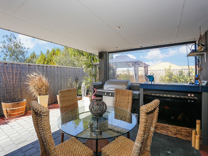 49 Vanderlin Crescent, Ridgewood WA 6030