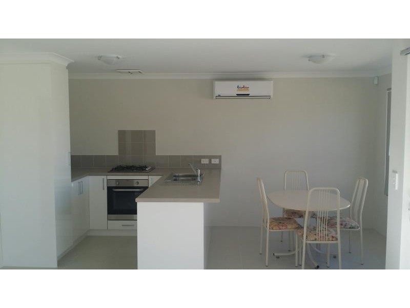 6/16 Chipping, Butler WA 6036