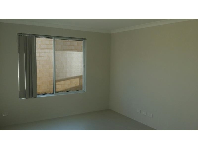 6/16 Chipping, Butler WA 6036