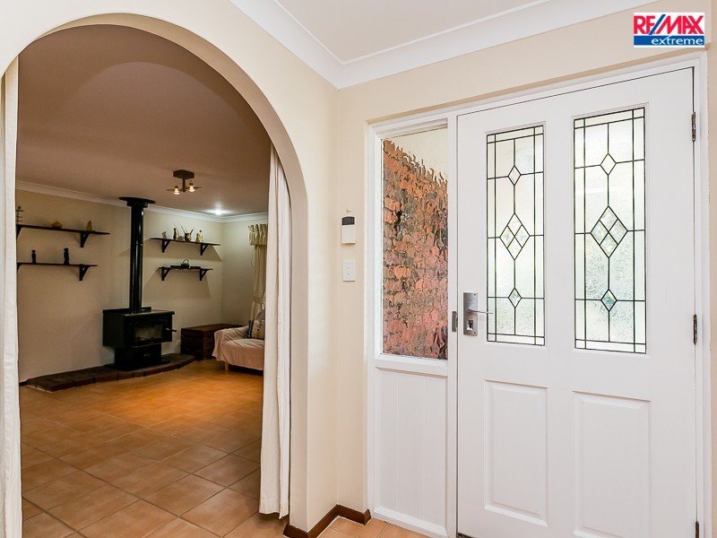 25 Cruise Court, Heathridge WA 6027