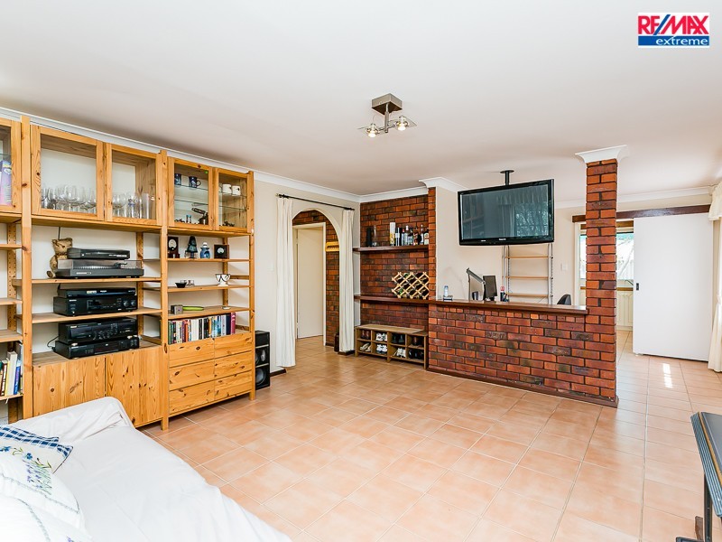 25 Cruise Court, Heathridge WA 6027