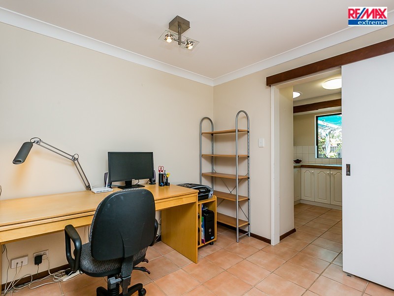 25 Cruise Court, Heathridge WA 6027