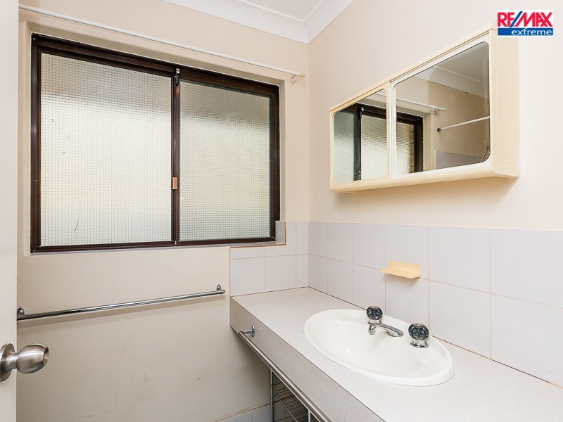 3B Grevillea Place, Heathridge WA 6027