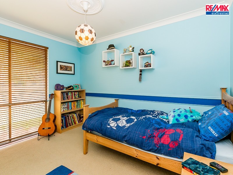 6 Jury Close, Ocean Reef WA 6027