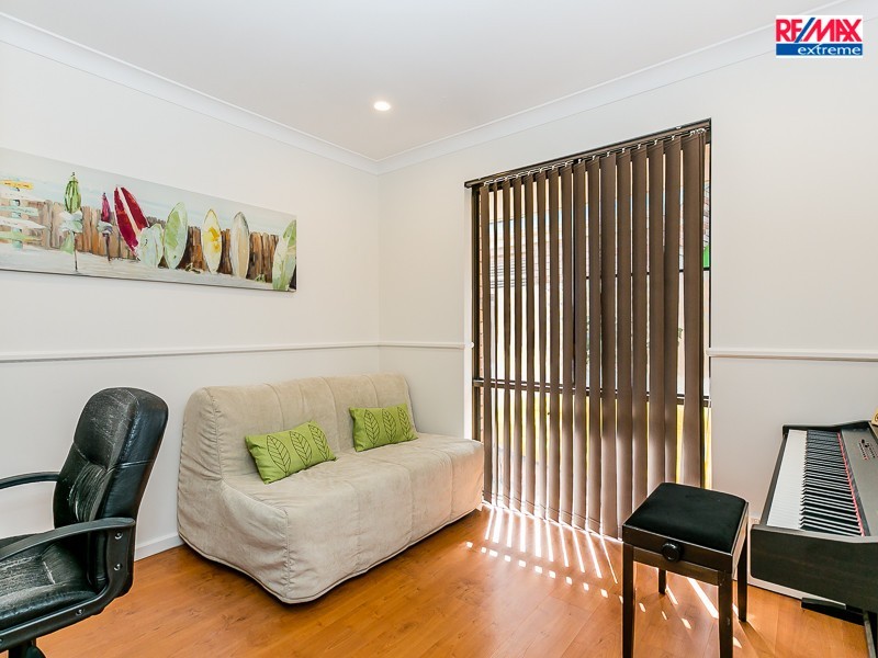 6 Jury Close, Ocean Reef WA 6027