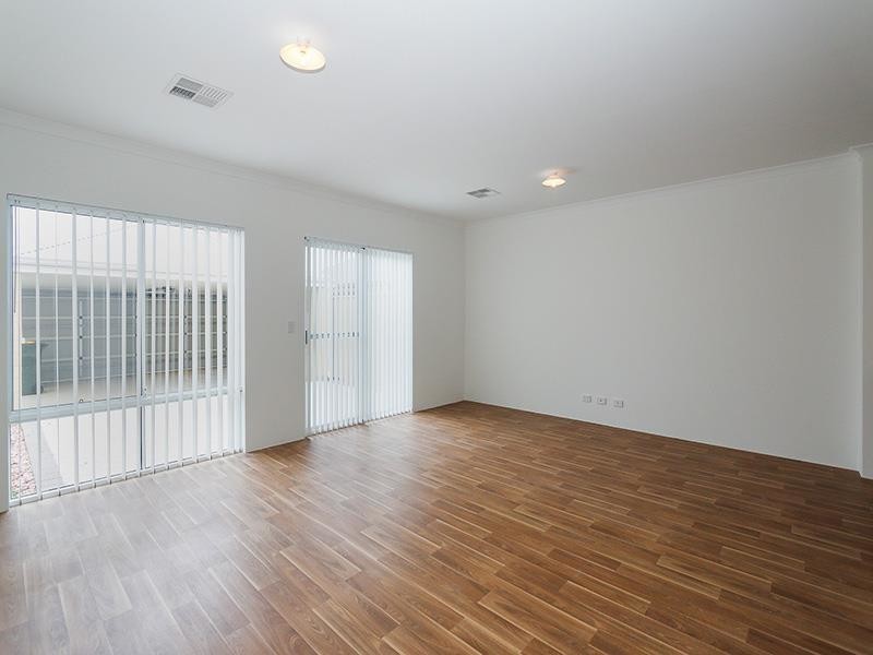 19 Randstone Parade, Butler WA 6036