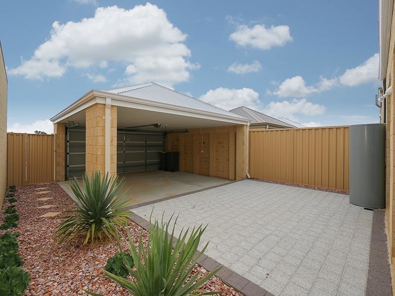 19 Randstone Parade, Butler WA 6036