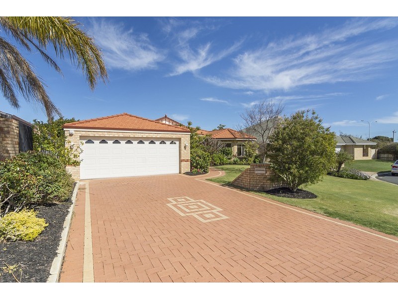 27 Harbour Town Heights, Connolly WA 6027