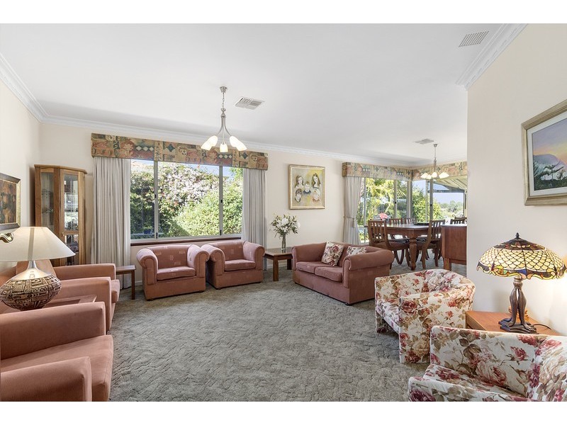 27 Harbour Town Heights, Connolly WA 6027