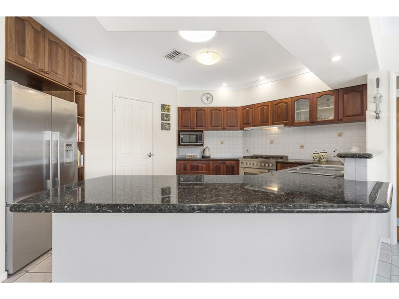 27 Harbour Town Heights, Connolly WA 6027